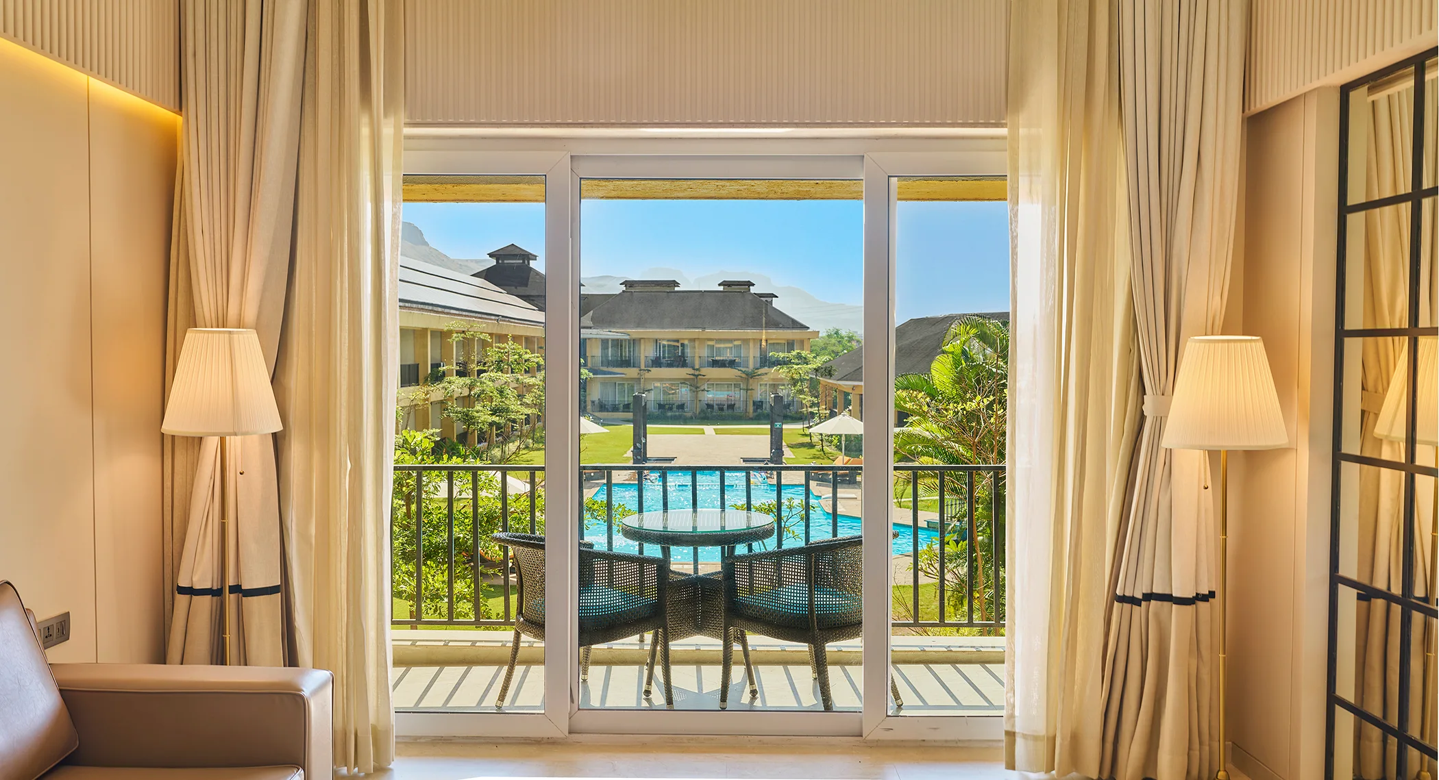 destination wedding in igatpuri